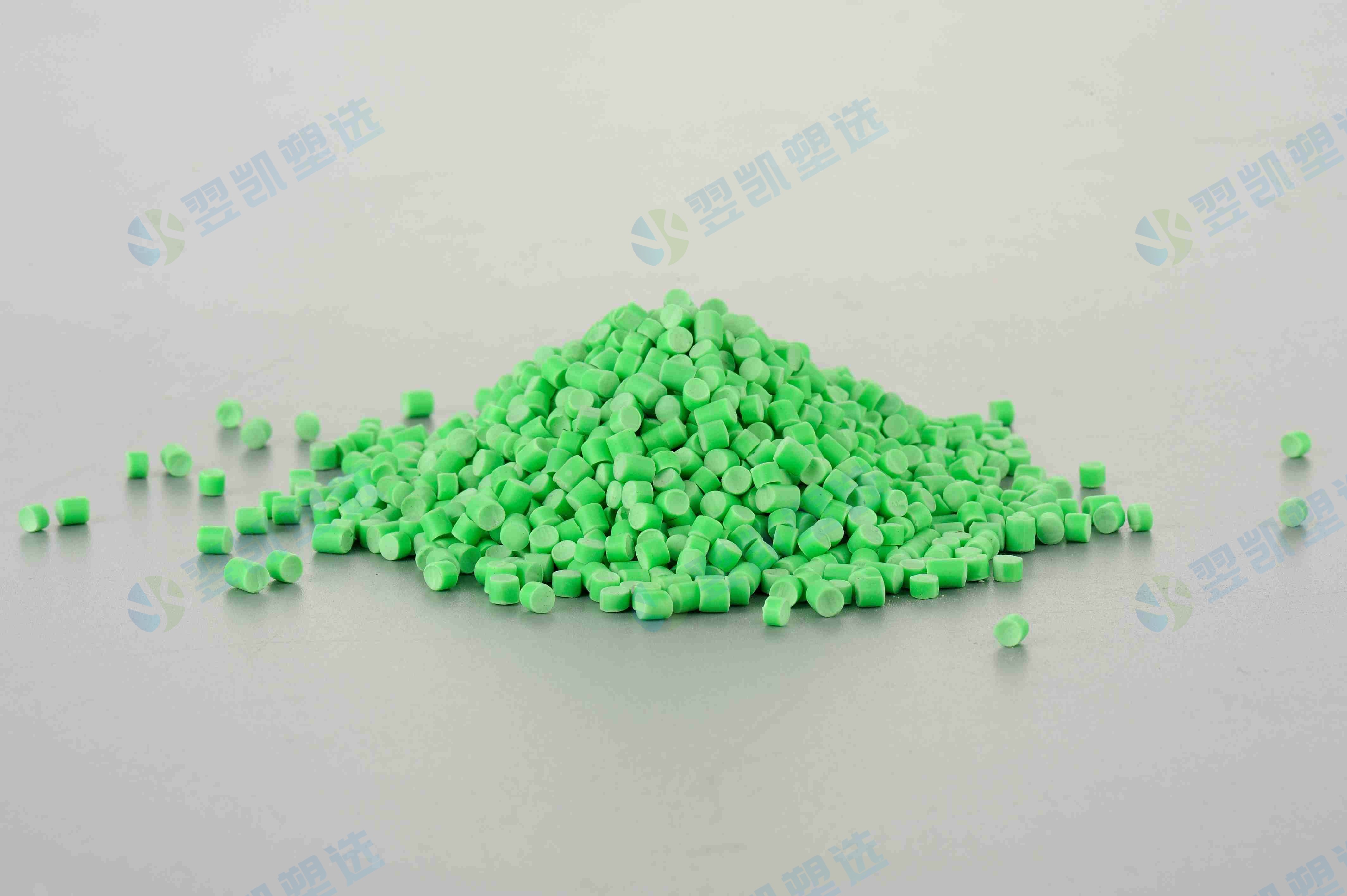 广州PVC环保颗粒厂家直销价，这5点选购标准必看！