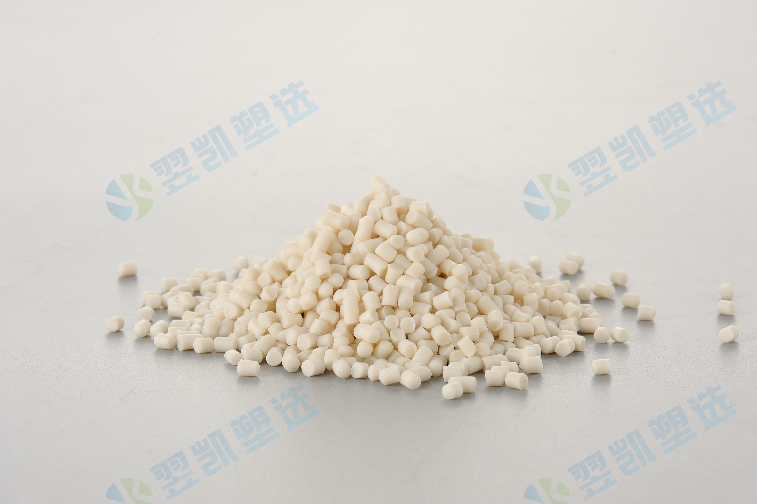 挑选PVC颗粒厂家必看的5个关键指标